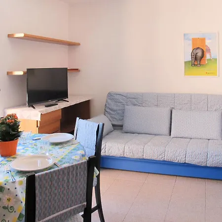 Camping Solarium 242s 아파트